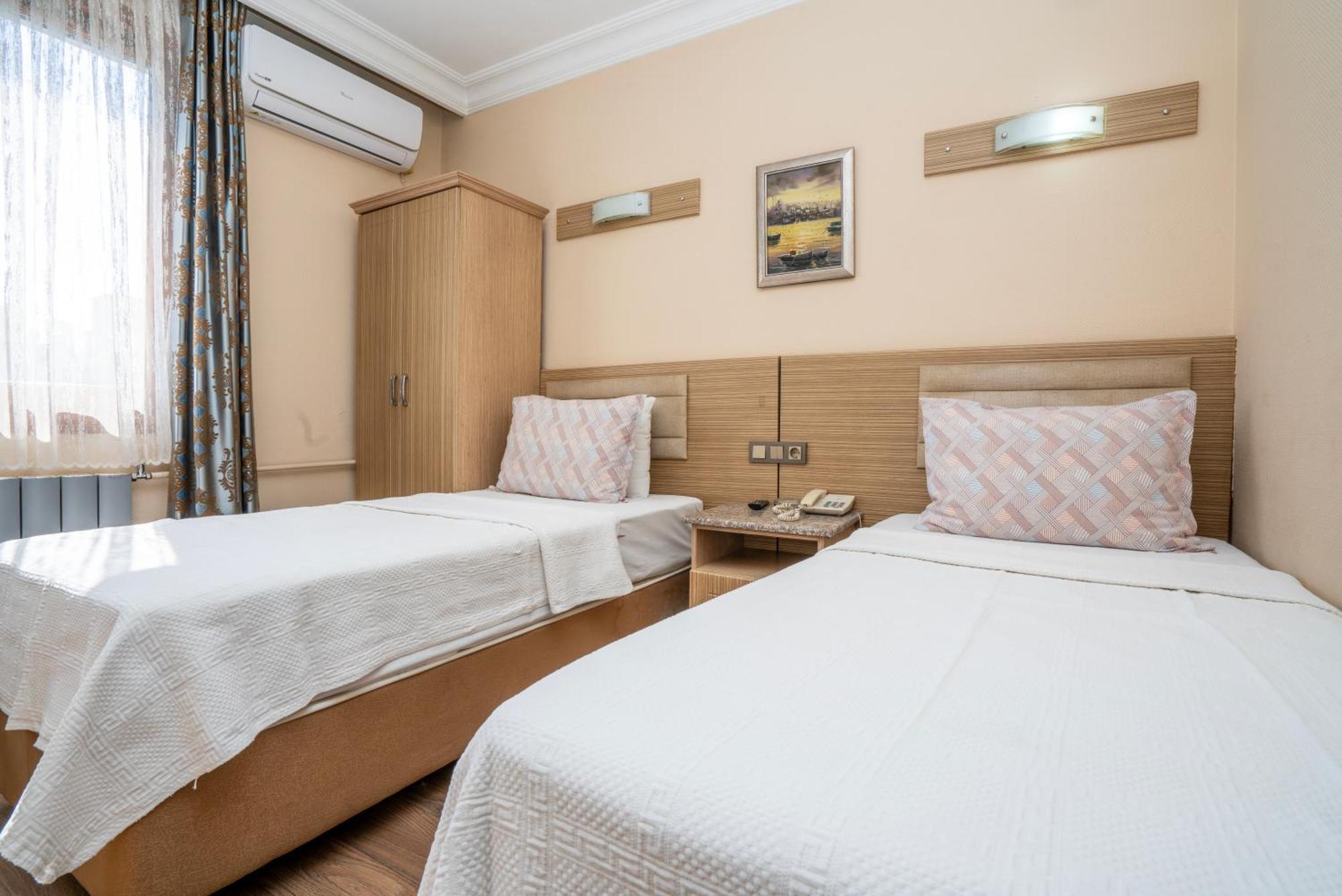 Grand Reis Hotel อิสตันบูล ภายนอก รูปภาพ